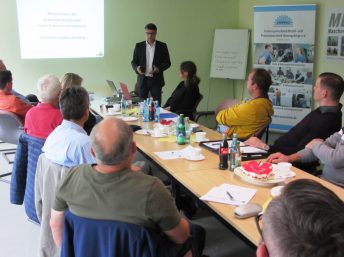 12.09.2017: Mitglieder-Themenstammtisch „Gefährdungsbeurteilung: Psychische Belastungen erkennen“